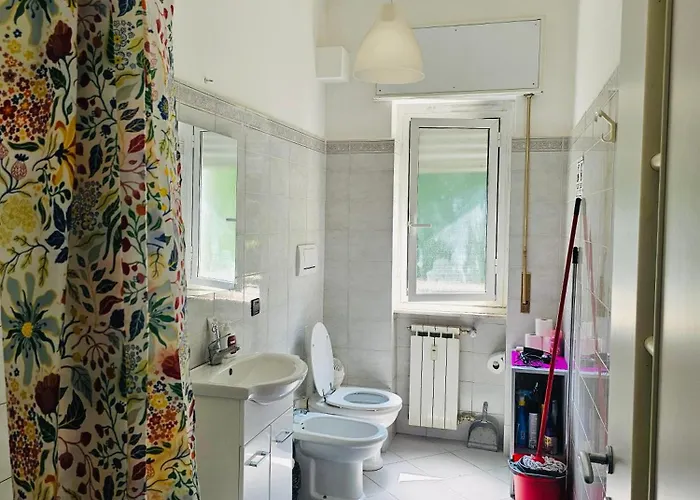 Entire 3 Bed Apartment,centrum